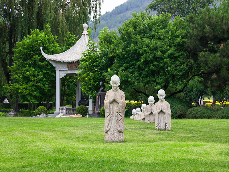 通惠陵园预约扫墓要准备什么（扫墓时候需要准备什么东西）